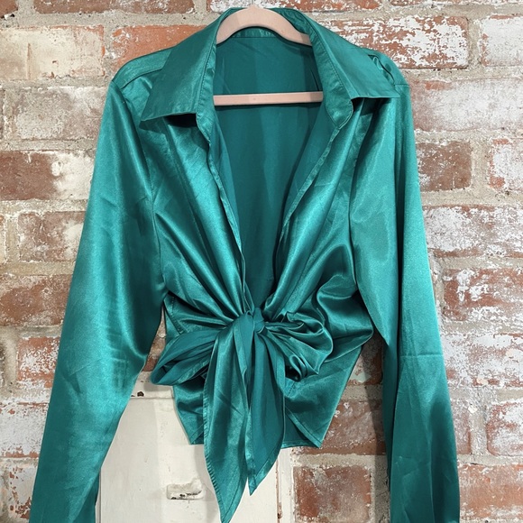Teal satin top - Picture 3 of 3